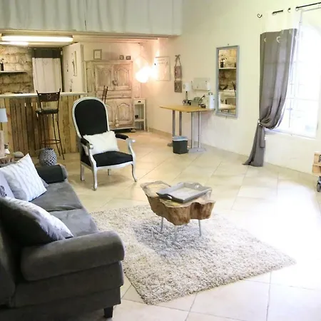 Maison d'hôtes La Maison Rouge 3*